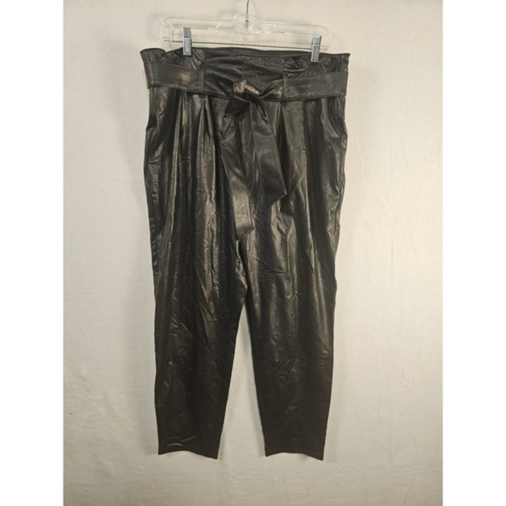 White House Black‎ Market Faux Leather Tapered Ankle Pants Size 12 #1553